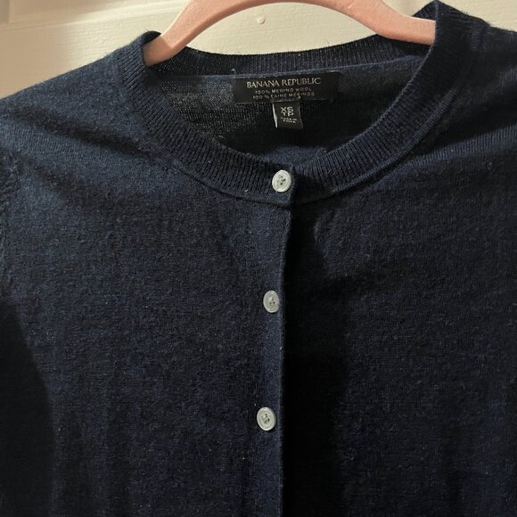 Banana Republic Merino Wool Navy Blue Button Up Cardigan Women's XS Preppy - Picture 2 of 7
